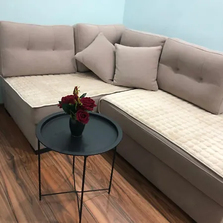 Franci's No3 地拉那